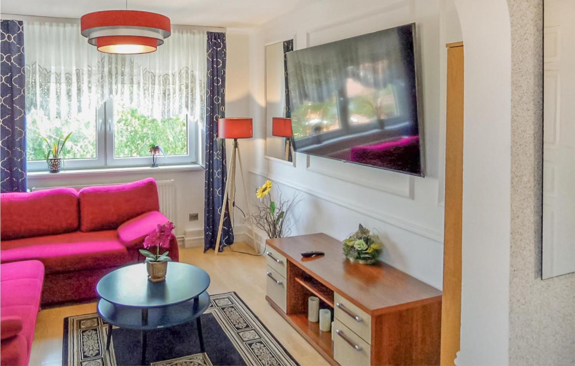 Amazing Apartment In Kolobrzeg With Kitchen Exterior photo
